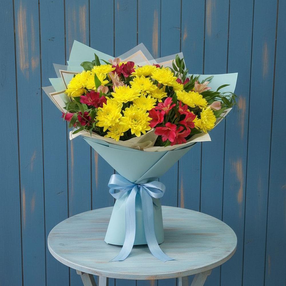 Букет цветов из: Альстромерии и Хризантемы в Вейделевке