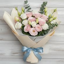 Букет цветов из:  Лизиантусы в Вейделевке