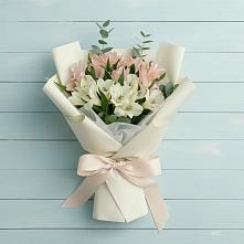 Букет цветов из:  Альстромерии в Вейделевке