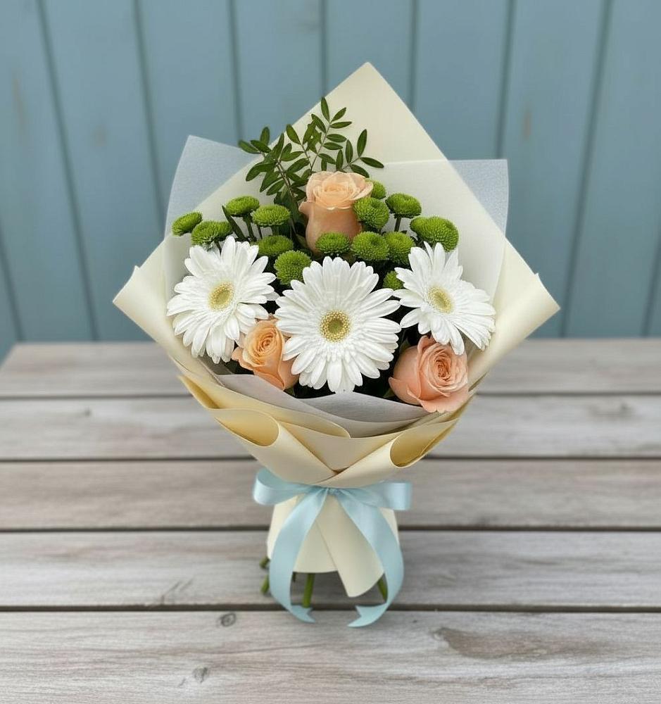Букет цветов из: Герберы, Розы и Хризантемы в Вейделевке
