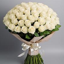 Букет 101 беля роза Белоснежка в Вейделевке
