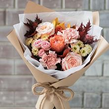 Букет цветов из:  Гвоздики, Хризантемы и Розы в Вейделевке