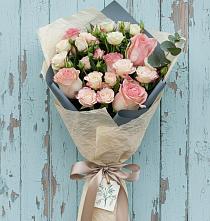 Букет цветов из:  Розы в Вейделевке