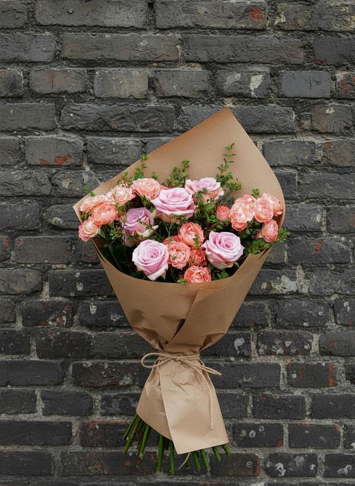 Букет цветов из: Розы в Вейделевке