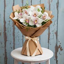 Букет цветов из:  Орхидеи и Розы #REPLACE_PRED# Вейделевке