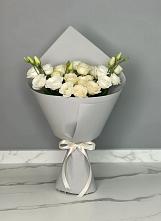 Букет цветов из:  Розы и Лизиантусы в Вейделевке